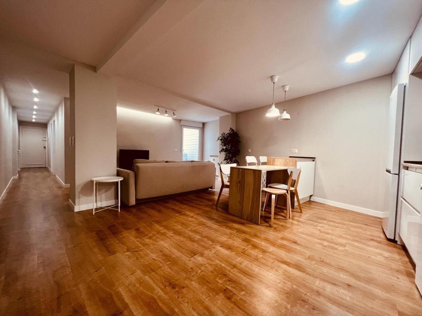 Piso Reformado,Centrico,Tranquilo Y Con Wifi Vut 09-398 Apartman Burgo Kültér fotó